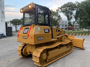 รถดันดิน Caterpillar D5K มือสอง ปี 2023 ลดราคาพิเศษ ความจุดันดิน 2.19 เมตร กำลัง 93 กิโลวัตต์ พร้อมมอเตอร์ แบริ่ง เครื่องยนต์ และชุดเกียร์ - Product Image 3