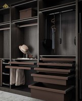 Réduisez le temps de travail de 50 % : Réduisez considérablement le temps de livraison sur site par rapport à la menuiserie sur mesure traditionnelle.