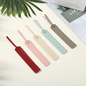 High Quality Handmade Luggage Tag Bookmarks Rectangle Portable Durable Custom Logo Leather for Book with Leather Rope for Gift