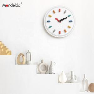 Horloges murales Mandelda Modern Vintage Games pour la décoration de la maison, horloge murale rétro 3D minimaliste, modèles d'horloges colorées, Chine - Product Image 6