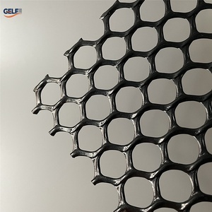 easy install 1.2cm Coop Breeding Net with roll - Product Image 5