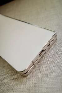 Smartphone <span class=keywords><strong>ZFold5</strong></span> 5G de haute qualité, non ouvert, grand écran, prix bas, vente en gros, téléphone portable pliable d'occasion, non réparé - Product Image 2