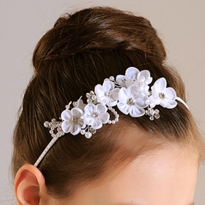 <span class=keywords><strong>Serre</strong></span>-tête de mariée/Accessoire de tête pour première <span class=keywords><strong>communion</strong></span> F1024 en organza floral avec strass et perles - Product Image 6