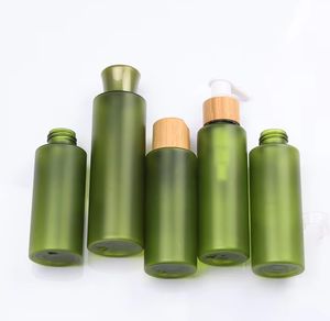 Heypack Vente en gros Oem Échantillon gratuit Bouteille de toner cosmétique en plastique vert mat Emballage cosmétique - Product Image 6