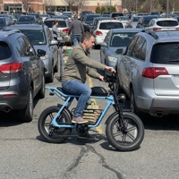 Vélo Électrique Rétro à Pneus Larges pour Adultes avec Écran LCD, Idéal pour les Courses Quotidiennes et les Arrêts Rapides