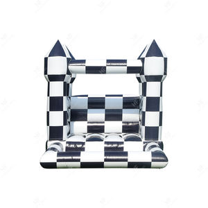 Casa de rebote inflable combinada de tablero de ajedrez negro blanco comercial con tobogán para fiesta Renta - Product Image 1