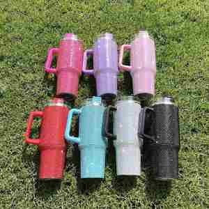 Gobelet isotherme en acier inoxydable de 40 oz avec poignée pour le camping et les voyages en plein air, disponible en noir, violet, bleu, argent, rose, rouge rose et strass - Product Image 4