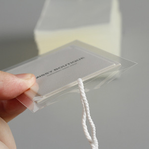 Etiqueta Colgante de Papel Especial Multicapa, Personaliza tu Logotipo, Etiqueta Colgante Reciclable de Buena Calidad para Prendas - Product Image 4