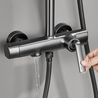 Ensemble de douche moderne minimaliste tout en cuivre, pomme de douche murale à jet massant, finition électrolytique pour la maison