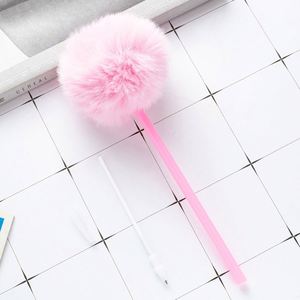 Stylos Pompon Amusants et Mignons en Plastique Durable - Cadeaux Nouveauté Personnalisés pour l'École et le Bureau - Disponibles en Gros - Product Image 4