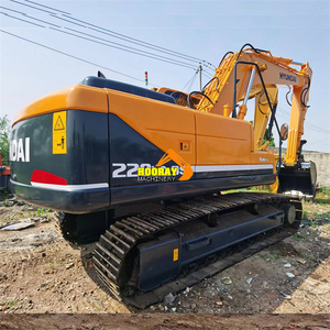 NOUVELLE Excavatrice Hyundai 210LC-9S d'occasion de 20 tonnes avec moteur de 141 kW, capacité de la benne de 1,5 m³, 1000 heures de fonctionnement, à vendre dans le monde entier - Product Image 5