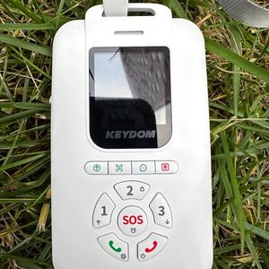 ระบบสมาร์ทแคมปัส เทอร์มินัลอิเล็กทรอนิกส์ IoT บัตรประจำตัวนักเรียนอิเล็กทรอนิกส์ ระบบระบุตำแหน่ง GPS การจัดการการเดินทาง การจดจำตัวตน ซิมคู่ รองรับ 4G - Product Image 3