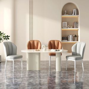 Sillas de Comedor Francesas Personalizadas de Cuero para Sala de Estar, Juego de Mesa de Comedor con Patas Doradas y 4 Sillas - Product Image 5