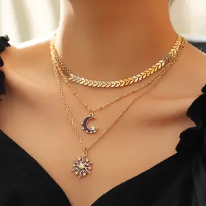 Gt Drie Gelaagde Vergulde Sieraden Bladeren Metalen Choker Retro Zirkoon Zon Hanger Choker Ketting Voor Vrouwen