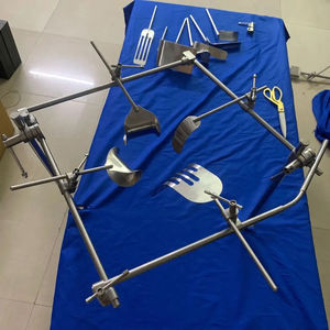 Instruments abdominaux Écarteur monté sur table Écarteur Thompson Écarteur Thompson de qualité supérieure Instrument médical - Product Image 2