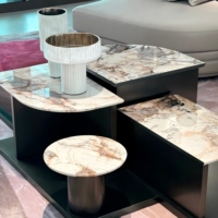 Meubles de salon en acier inoxydable de luxe, grande table basse avec plateau en marbre, table centrale moderne pour la maison, la villa, l'hôtel