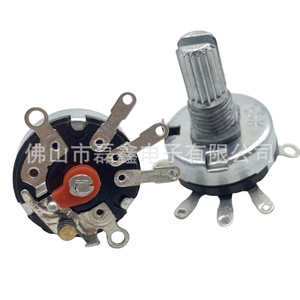 Potenciómetro Rotatorio Leixin RV17 de Película de Carbono B10K con Interruptor, Patas Planas, Conexión Pasante, Ajustable - Product Image 5