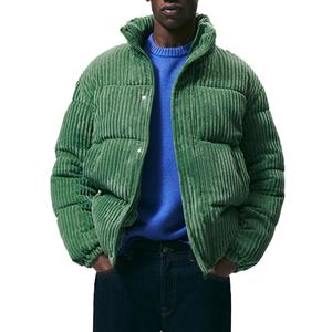 Vestes en velours côtelé d'hiver personnalisées, vestes matelassées en velours côtelé jumbo chaudes pour hommes - Product Image 1