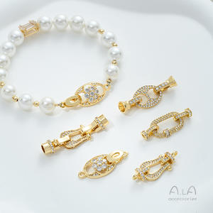 Chiusura a Doppia Testa a Forma di Ferro di Cavallo Ovale Placcata in Oro 14K e Incastonata con Zirconio, Accessorio per Collane e Bracciali Fai-da-Te - Product Image 1