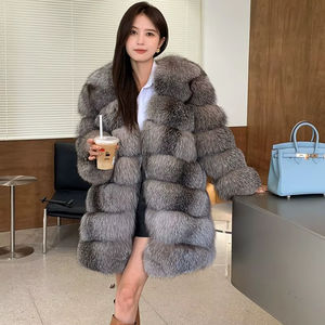Manteau de fourrure de renard véritable de style moderne du milieu du siècle haut de gamme veste de renard argenté moyen long - Product Image 1