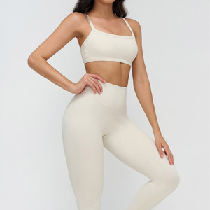 Haut de sport personnalisé grande taille, confortable, extensible dans quatre directions, bretelles réglables, col carré, léger, maintien élevé, pour la gym, la course et le yoga - Product Image 4