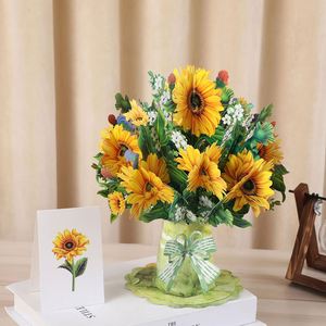 Bouquet de fleurs 3D artisanal pour la fête des mères - Cadeau unique pour maman, carte de vœux faite à la main pour les occasions spéciales - Product Image 3