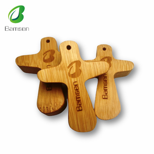 Commercio all'ingrosso Design moderno Mini crocifissi in legno a buon mercato di preghiera di bambù croci per la cattolica all'ingrosso di bambù - Product Image 1