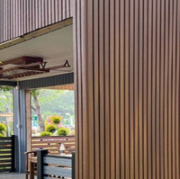 Revestimiento Exterior WPC de Suministro Directo de Fábrica, Paneles de Cercado para Jardín de Alta Calidad, Resistentes al Fuego, Diseño Moderno, Durabilidad de por Vida