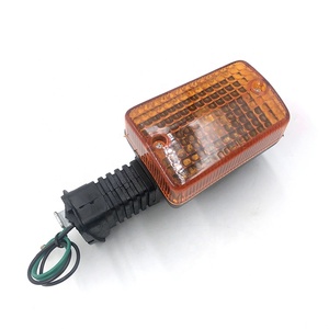 หลอดไฟสี่เหลี่ยม12V 10W C90f <span class=keywords><strong>C700</strong></span>โครเมี่ยม,ไฟเลี้ยวสำหรับรถจักรยานยนต์ลูกฮอนด้า - Product Image 4