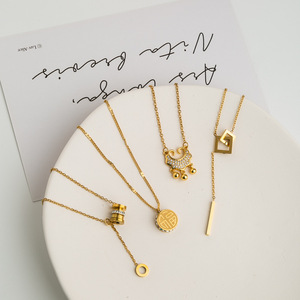 Collana con Ciondolo a Cuore in Acciaio Inossidabile Stile Coreano, Catena a Serpente Antiossidante per Donna - Product Image 4