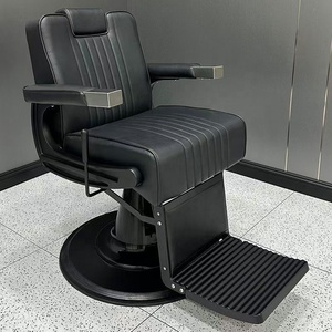 Sillón de Barbería Tapizado en Cuero PU Negro, Bomba Hidráulica Profesional, Reposapiés Extraíble, Diseño Moderno para Barbería y Salón - Product Image 1
