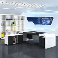 Bureau de direction blanc moderne avec surface lisse et brillante et armoires latérales pour le rangement Mobilier de bureau luxueux