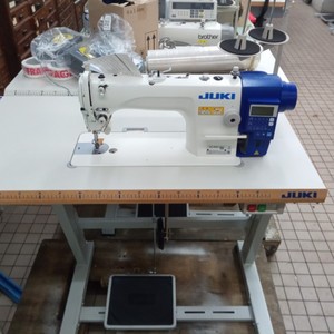 Nouvelle machine à coudre à point droit à une aiguille <span class=keywords><strong>JUKI</strong></span> série 7000A avec coupe-fil automatique <span class=keywords><strong>7000</strong></span>, du léger au denim - Product Image 6