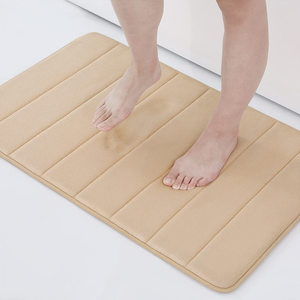 Ensemble de tapis de salle de bain antidérapants en polyester avec mousse à mémoire de forme, style moderne pour la maison et les toilettes - Product Image 5