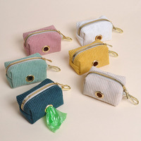 Porte-sacs à déjections pour animaux de compagnie en tissu de velours côtelé réutilisable pour l'automne et l'hiver avec distributeur à tirage facile pour les promenades quotidiennes avec le chien