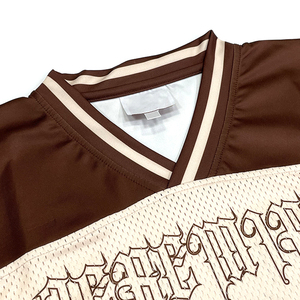 Camiseta cuadrada para hombre, camiseta atlética personalizada de malla de poliéster con logotipo impreso recortado de gran tamaño, ropa de calle - Product Image 3