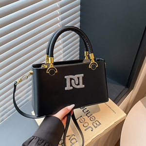 <span class=keywords><strong>Sac</strong></span> à main pour femmes, nouvelle conception tendance 2026, <span class=keywords><strong>sac</strong></span> à bandoulière portable <span class=keywords><strong>de</strong></span> <span class=keywords><strong>luxe</strong></span>, <span class=keywords><strong>sac</strong></span> à bandoulière pour femmes <span class=keywords><strong>de</strong></span> haute qualité incrusté <span class=keywords><strong>de</strong></span> diamants - Product Image 6