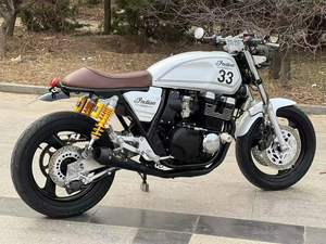 ยามาฮ่า <span class=keywords><strong>XJR400</strong></span> รุ่นนำเข้า ได้รับการปรับโฉมเป็น "คอฟฟี่ไนท์" - Product Image 5