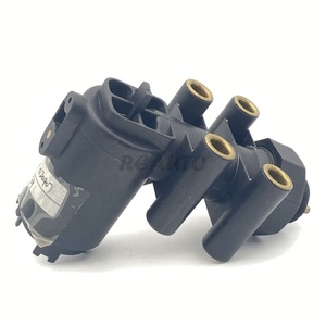 Sensor de nivel de altura OE 0105427817 20356553 ECAS para repuestos de camiones - Product Image 1