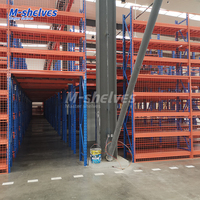 Aménagement de plancher à niveaux multiples avec garde-corps de sécurité pour atelier automobile, tri de stock de pneus en grande quantité, stockage en mezzanine, rayonnages à pneus