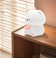 Veilleuse en silicone en forme d'ours pour gâteau d'anniversaire, petite, colorée, décorative, pour chambre à coucher, chevet, allaitement, protection oculaire pour enfants