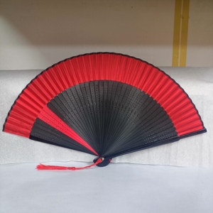 2026 Éventail pliant en bambou vert, style art populaire ancien, éventail de danse chinois d'été, éventail à main portable peint, cadeau promotionnel, souvenir d'événement - Product Image 4