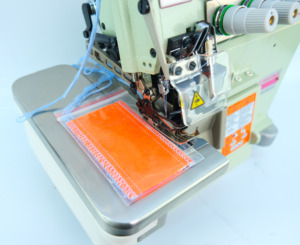 RONMACK RM-NXT-4 Nueva Máquina de Coser Overlock Semiautomática de Alta Resistencia con Alimentación Superior e Inferior Tipo Correa para Uso Doméstico - Product Image 4