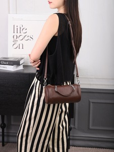 กระเป๋าเดินทางแบบดัฟเฟิลขนาดเล็กสำหรับออกกำลังกายและเดินทาง  แบบ unisex  ขายส่ง  รับทำโลโก้  กันน้ำ  วัสดุผ้า Oxford  ปิดซิป  แฟชั่นสำหรับเด็ก - Product Image 3