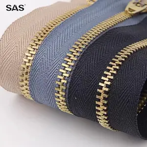 SAS ซิปแจ็กเก็ตซิปสีดำปลายเปิดซิปโลหะสีดำขนาดโลโก้ตามสั่งสำหรับเสื้อผ้า