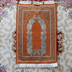Tappetino da Preghiera Islamico Moderno Portatile in Poliestere Intrecciato per Bambini, Imbottito e Lavabile, con Borsa per Uso Domestico e in Moschea - Product Image 5