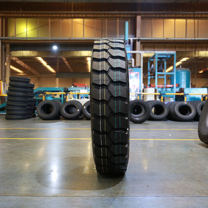 ยางรถบรรทุกคุณภาพสูง รุ่น HAWKWAY HK707 ขนาด 11.00R20 12.00R20 แบบไม่มียางในและแบบมียางใน ราคาพิเศษ ยางรถบรรทุกสำหรับขาย YB607 HK707 คุณภาพสูง - Product Image 1