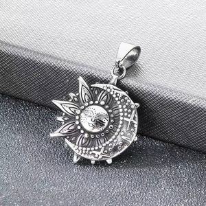 Gioielli alla Moda, Collana con Pendente Occhio di Horus in Stile Antico Egizio, in Acciaio Inossidabile per Uomo, Accessorio di Moda - Product Image 2