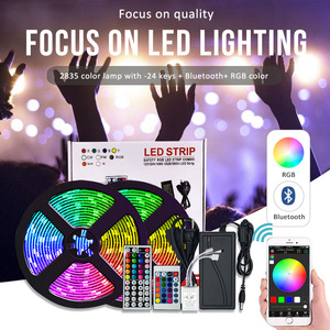 Striscia <span class=keywords><strong>LED</strong></span> <span class=keywords><strong>RGB</strong></span> 5050 5V <span class=keywords><strong>USB</strong></span> 10m 5m 3m 2m con Telecomando, Retroilluminazione TV, Decorazione Casa e Stanza, Striscia Luminosa <span class=keywords><strong>LED</strong></span> Intelligente - Product Image 2
