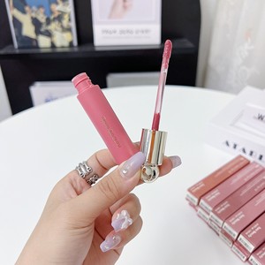 Brillo de Labios/Aceite Labial Nuevo de Selena Gomez, Tamaño Regular 3ml, Acabado Sedoso Mate y Efecto Espejo, Colección Hope - Product Image 4